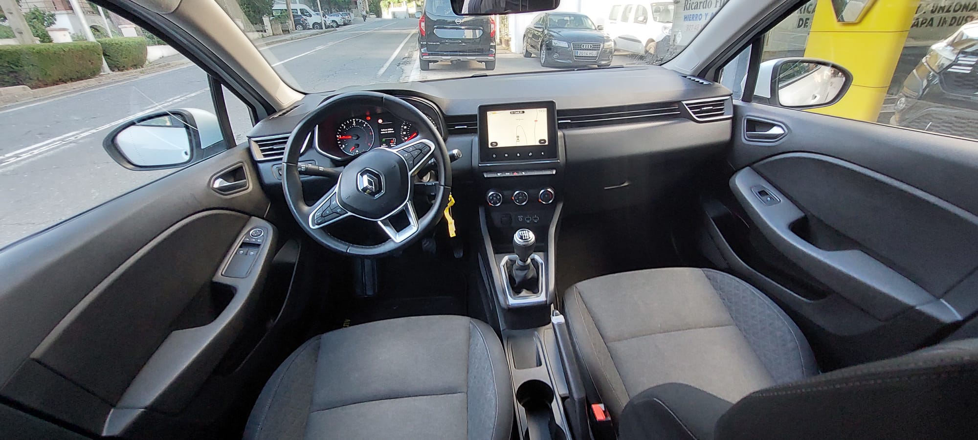 Renault Clio 1.5 85CV miniatura 4